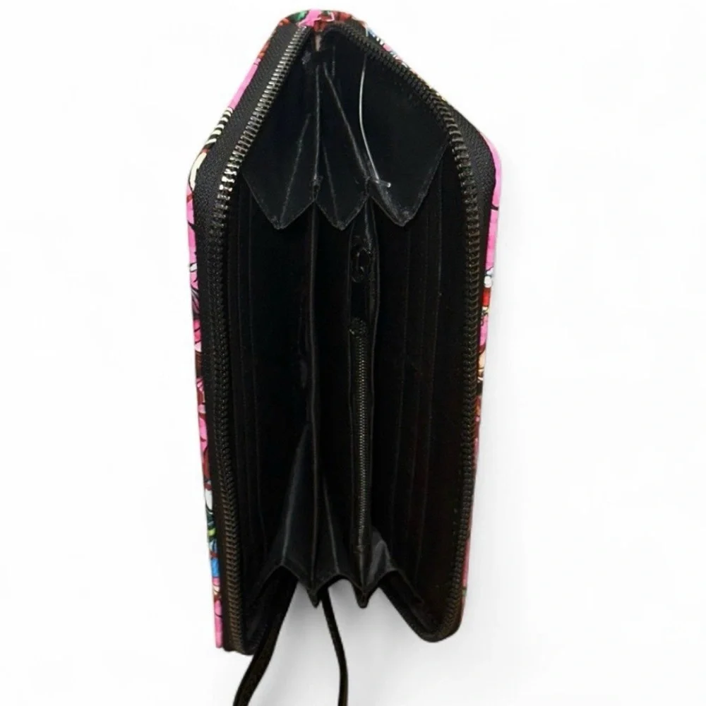 Ed Hardy NWT Love Kills Wallet With Wrist Strap - Picture 3 of 5